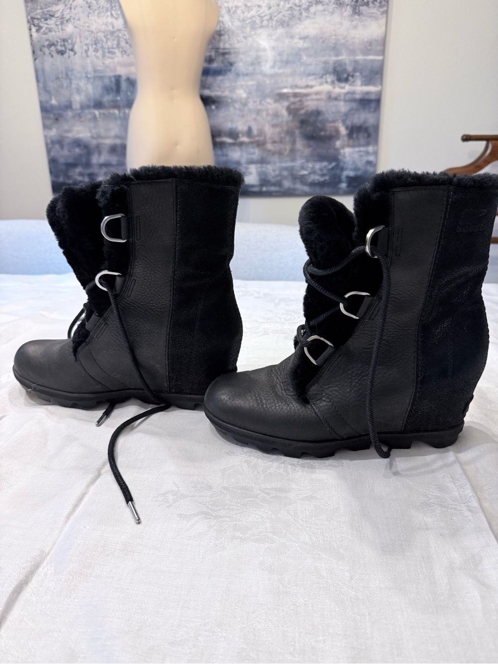 Sorel Joan of Arctic Wedge II Lux Boot shearling black leather Womens 9.5 EU40.5
